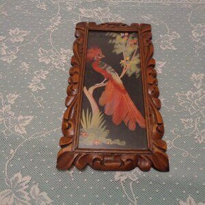 1950S BEAUTIFUL BIRD FEATHERS PICTURE W CARVED FRAME